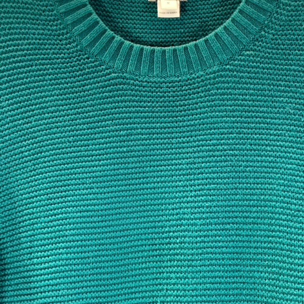 J.CREW Women's Academic Green Classic Crewneck Knit Pullover Sweater SZ M - Picture 4 of 9